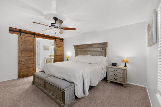 7108 Vista Del Arroyo Avenue NE, Albuquerque, NM 87109