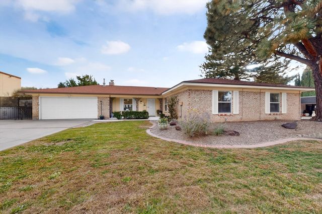7108 Vista Del Arroyo Avenue NE, Albuquerque, NM 87109