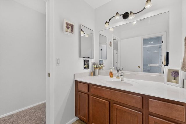 7108 Vista Del Arroyo Avenue NE, Albuquerque, NM 87109