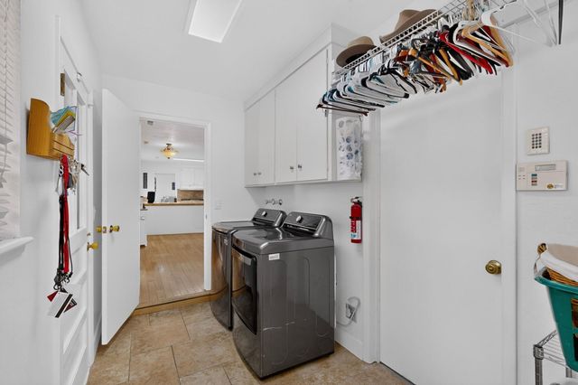 7108 Vista Del Arroyo Avenue NE, Albuquerque, NM 87109