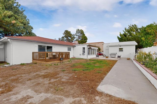 7108 Vista Del Arroyo Avenue NE, Albuquerque, NM 87109
