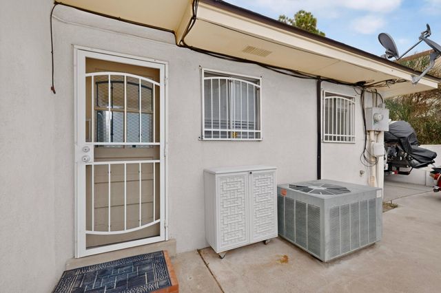 7108 Vista Del Arroyo Avenue NE, Albuquerque, NM 87109