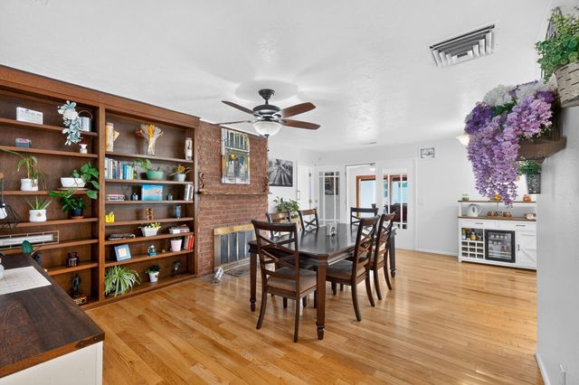 7108 Vista Del Arroyo Avenue NE, Albuquerque, NM 87109