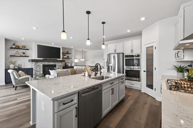 19201 72nd Avenue N, Corcoran, MN 55340