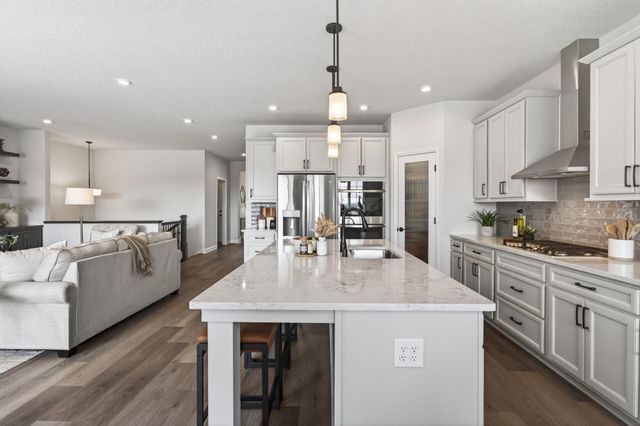 19201 72nd Avenue N, Corcoran, MN 55340