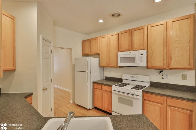 8149 CROSS CREEK Circle, Upper Macungie Twp, PA 18031