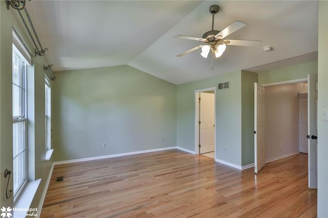 8149 CROSS CREEK Circle, Upper Macungie Twp, PA 18031