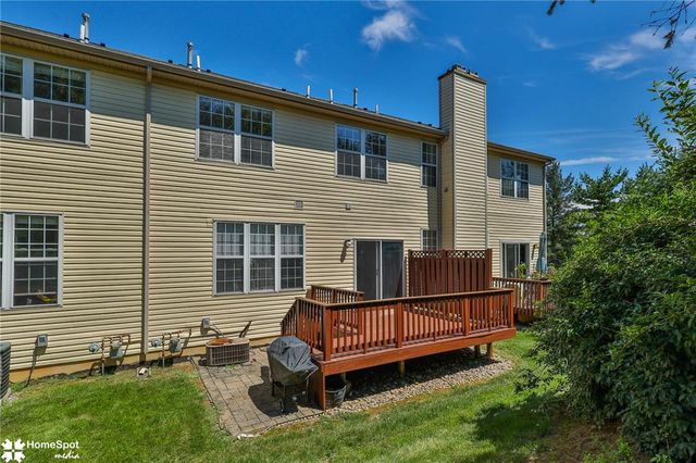 8149 CROSS CREEK Circle, Upper Macungie Twp, PA 18031
