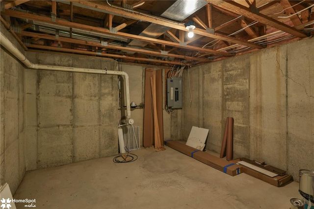 8149 CROSS CREEK Circle, Upper Macungie Twp, PA 18031