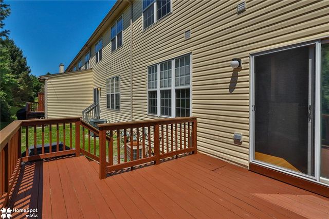 8149 CROSS CREEK Circle, Upper Macungie Twp, PA 18031