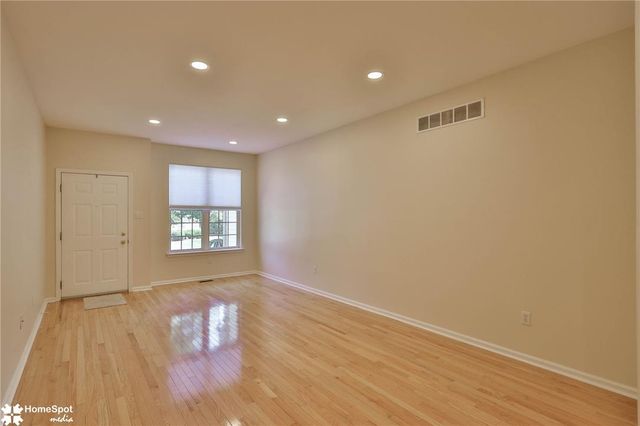 8149 CROSS CREEK Circle, Upper Macungie Twp, PA 18031