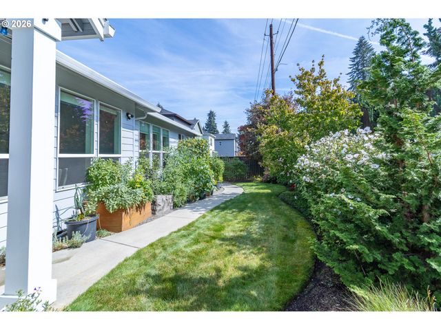 5809 Ne 120TH St, Vancouver, WA 98686