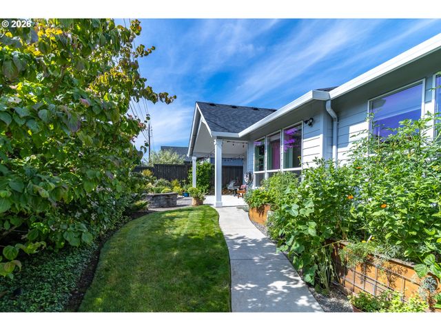 5809 Ne 120TH St, Vancouver, WA 98686