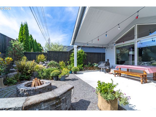 5809 Ne 120TH St, Vancouver, WA 98686