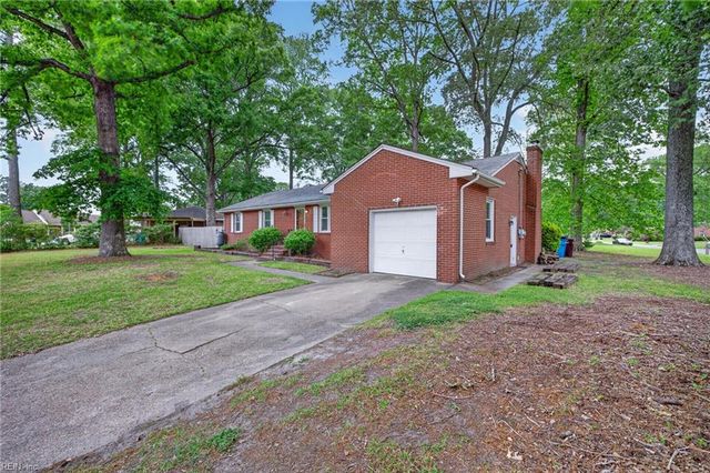 601 Rock DR, Chesapeake, VA 23323
