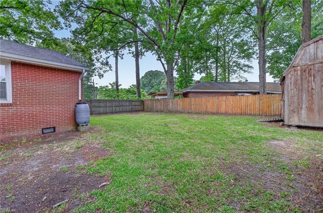 601 Rock DR, Chesapeake, VA 23323