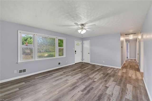 601 Rock DR, Chesapeake, VA 23323