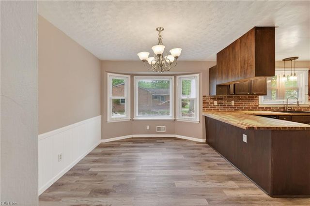 601 Rock DR, Chesapeake, VA 23323