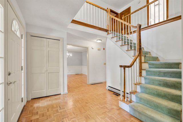 54 Crestwood Drive, Hollis, NH 03049