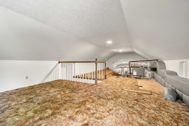 54 Crestwood Drive, Hollis, NH 03049