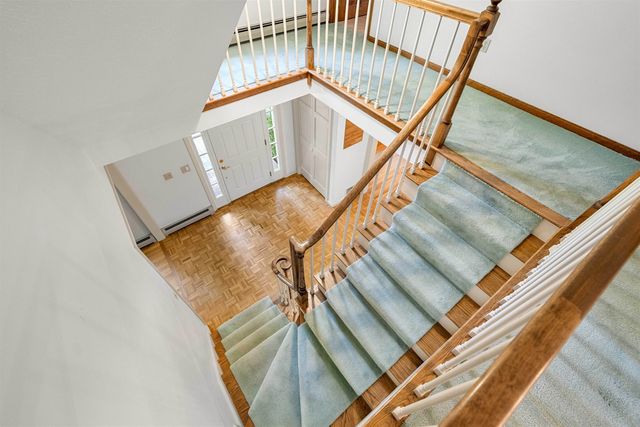 54 Crestwood Drive, Hollis, NH 03049