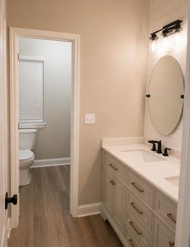 1722 Kenwood Road, Manning, SC 29102