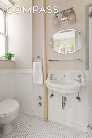 3428 80th St Apt 2, New York City, NY 11372