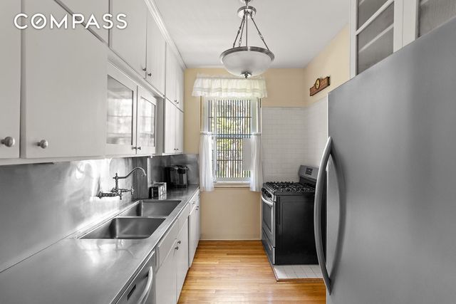 3428 80th St Apt 2, New York City, NY 11372