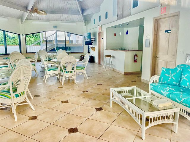 3589 S Ocean Boulevard 26, South Palm Beach, FL 33480