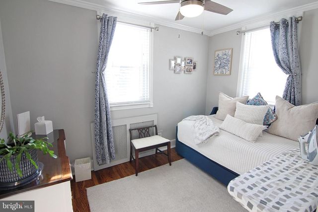 215 W 9TH AVE, Conshohocken, PA 19428