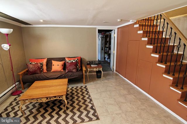 215 W 9TH AVE, Conshohocken, PA 19428