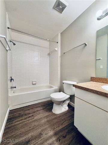 3407 Winkler AVE 308, Fort Myers, FL 33916