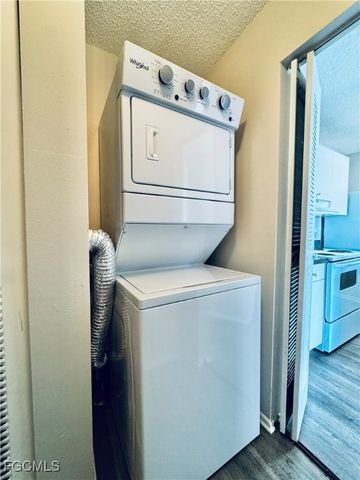 3407 Winkler AVE 308, Fort Myers, FL 33916