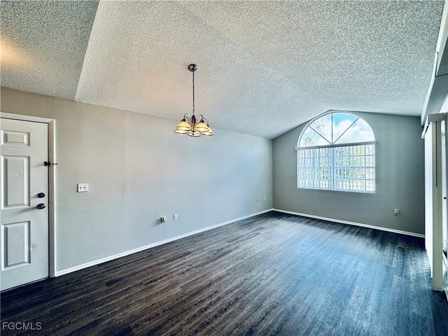 3407 Winkler AVE 308, Fort Myers, FL 33916