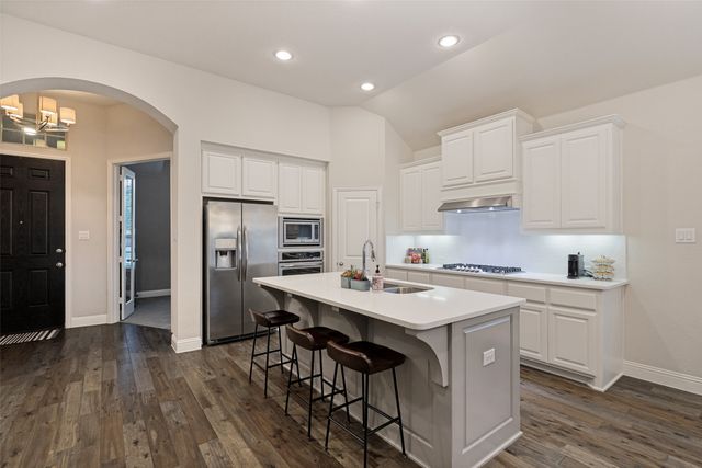 509 Lake Livingston Trail, Mckinney, TX 75071