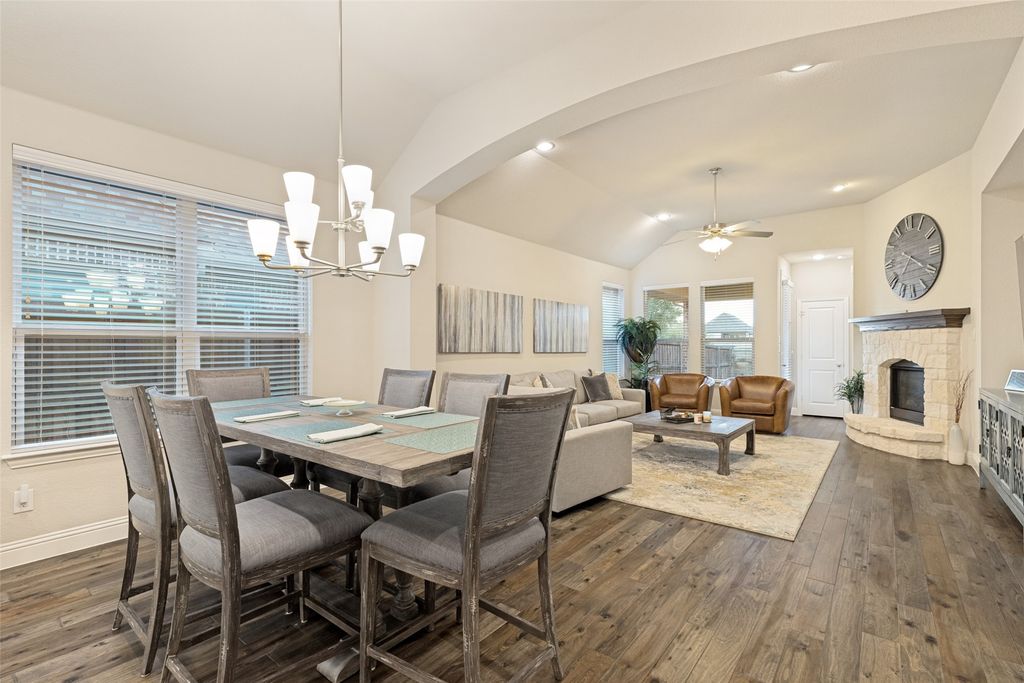 509 Lake Livingston Trail, Mckinney, TX 75071