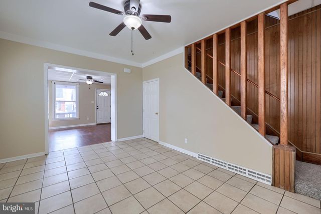 312 W BROADWAY, Red Lion, PA 17356