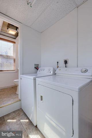 312 W BROADWAY, Red Lion, PA 17356