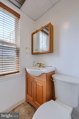 312 W BROADWAY, Red Lion, PA 17356