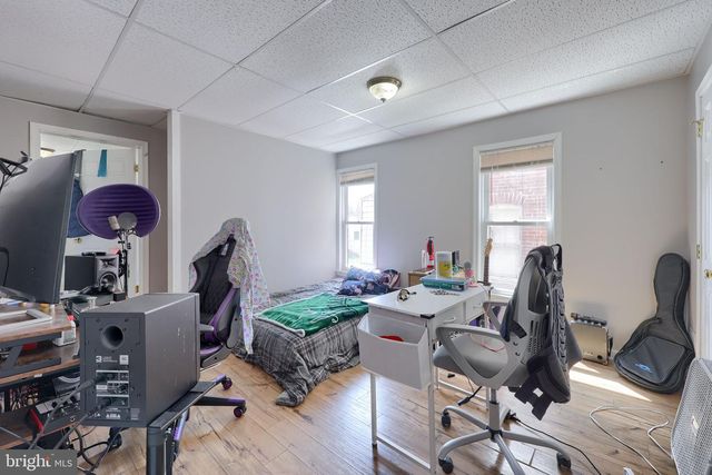 312 W BROADWAY, Red Lion, PA 17356