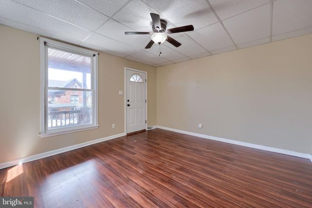 312 W BROADWAY, Red Lion, PA 17356
