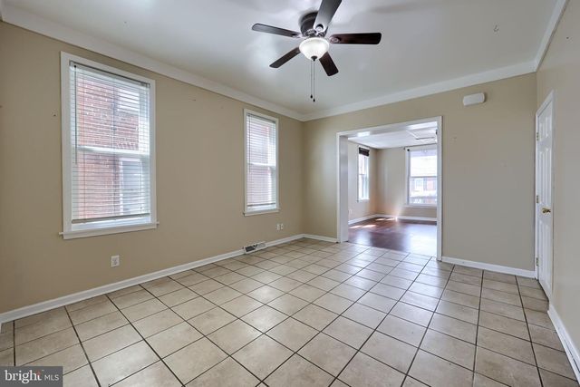312 W BROADWAY, Red Lion, PA 17356