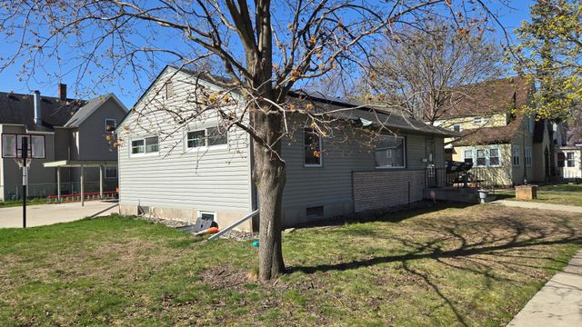 601 5th Avenue NW, Austin, MN 55912