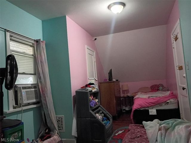 3340 W 91st Street, Cleveland, OH 44102