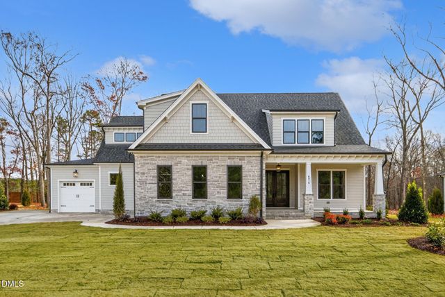 694 Mollie Mdw Drive, Zebulon, NC 27597