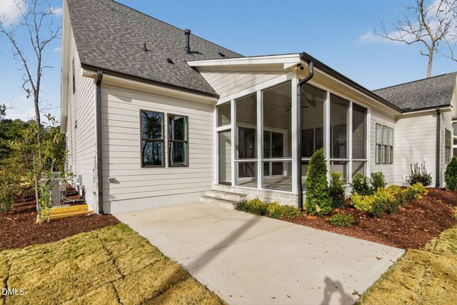 694 Mollie Mdw Drive, Zebulon, NC 27597