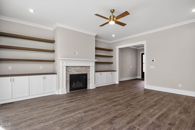 694 Mollie Mdw Drive, Zebulon, NC 27597