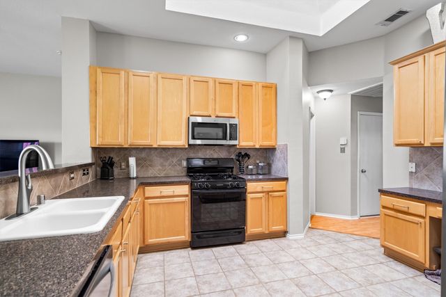 1804 Caladium Drive, Corinth, TX 76210