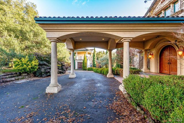 405 London Way, Sonoma, CA 95476