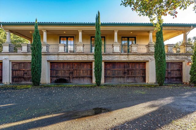 405 London Way, Sonoma, CA 95476